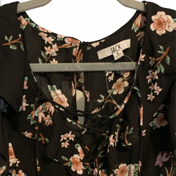 Jack Floral Black Romper new no tag - Picture 4 of 6